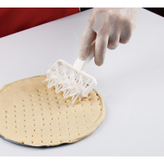 Ролик Perfectson 10016 для теста с иголками 2