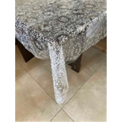 Клеенка Silikon 1,35*30м рулон А-0007 Виноград белый